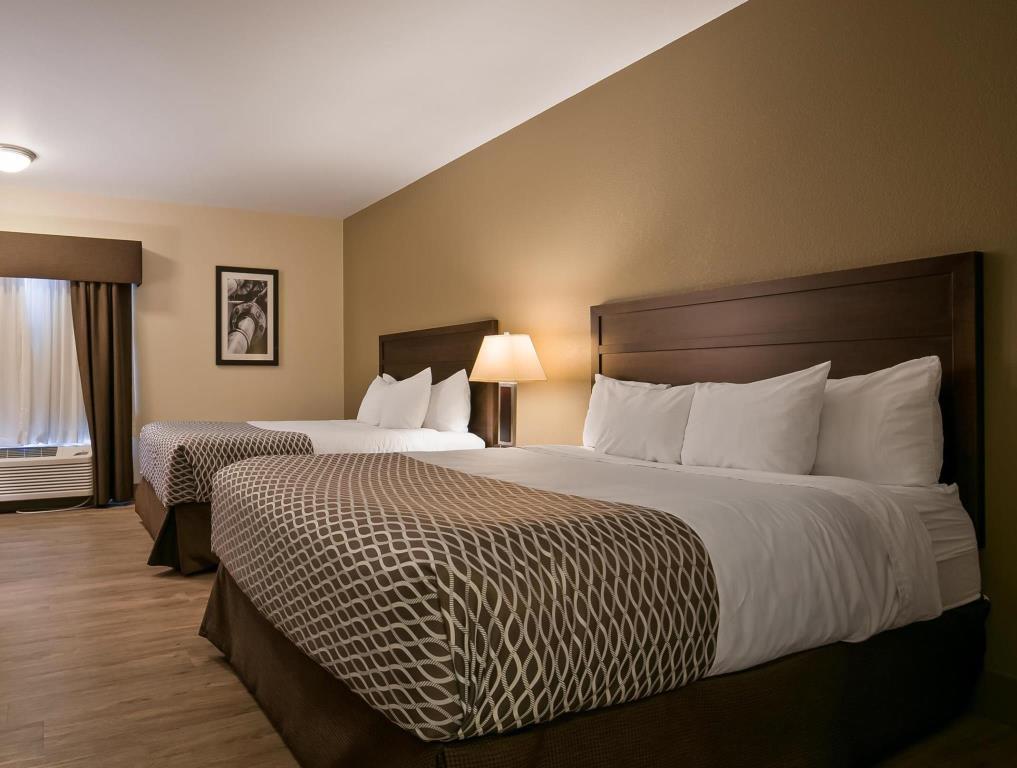 Best Western High Road Inn Edson Exteriör bild